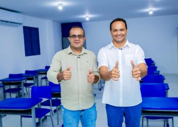 Prefeito Pedro Gomes entrega reforma e modernização da Escola Senhor Carvalho