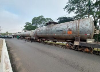 Trem descarrila causando congestionamentos entre as cidades de Teresina e Timon