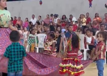 Com muita animação e comidas típicas, Arraiá da Escola Mãe Biluca é sucesso em José de Freitas