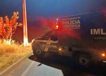 Adolescente de 15 anos morre após colidir motocicleta contra poste em Picos