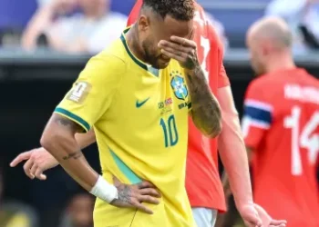 Brasil perde para a Noruega, dá adeus ao sonho do hexa e amarga maior jejum de títulos da história