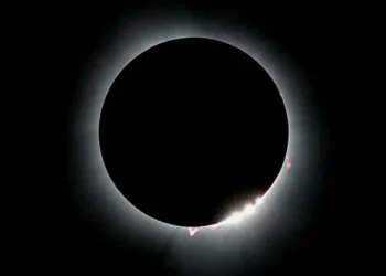 Europa terá eclipse solar total nesta quarta-feira; fenômeno não será visto no Brasil