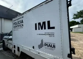 Homem morre após invadir casa da ex-companheira e ser esfaqueado pelo atual namorado no PI