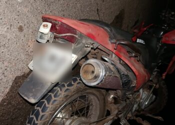 Colisão entre carro e motocicleta deixa dois mortos na BR-343, em Teresina