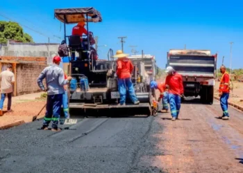 Avenida Gerardo Linhares avança para etapa de asfaltamento em José de Freitas