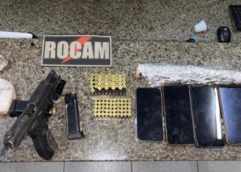 Homem é detido em Luís Correia com arma da PM do Maranhão e mais de 100 munições