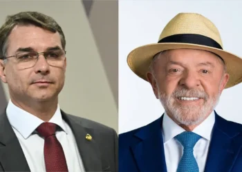 Flávio Bolsonaro e Lula disputam segundo turno da eleição presidencial em 25 de outubro