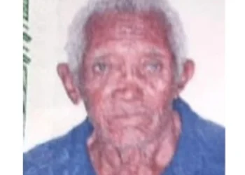 Idoso de 84 anos é encontrado morto em posto de combustíveis no interior do Piauí